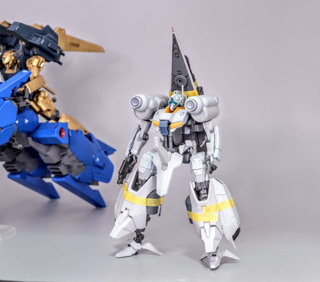 塗装前の状態ですメインカラーはクロームイエローを使用しました