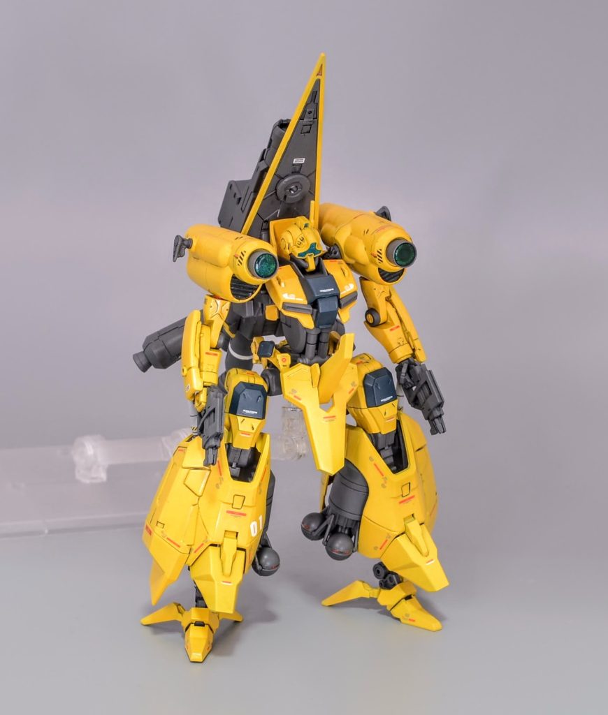 特徴的な独特のフォルムや可変機能をジークアクスの世界観に落とし込んで再現してみました