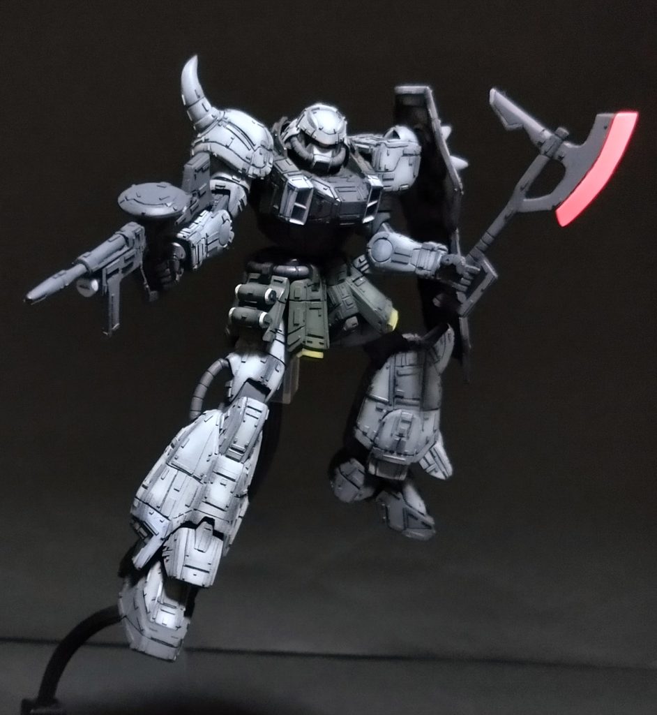 HGよりは可動しないとは思いますが、元の限定的な物と比べるとかなりマシな感じになったとは思います。