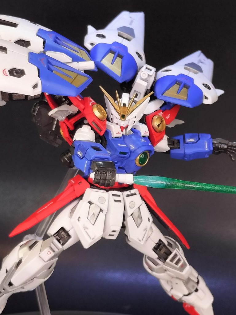 ウイングガンダムゼロ–3枚目/制作者：ぐりぐら