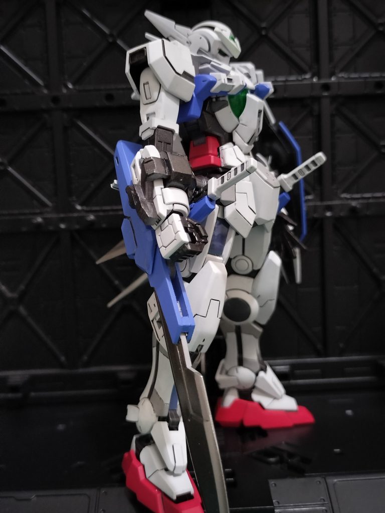 ガンダムアストレア–4枚目/制作者：んがちゅちゅ