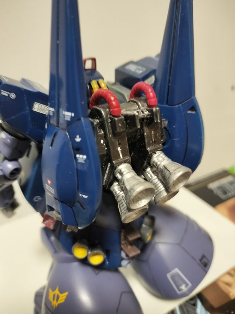 磁石にて脱着可能