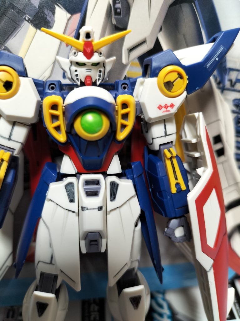 余ってたデカール適当に貼りました