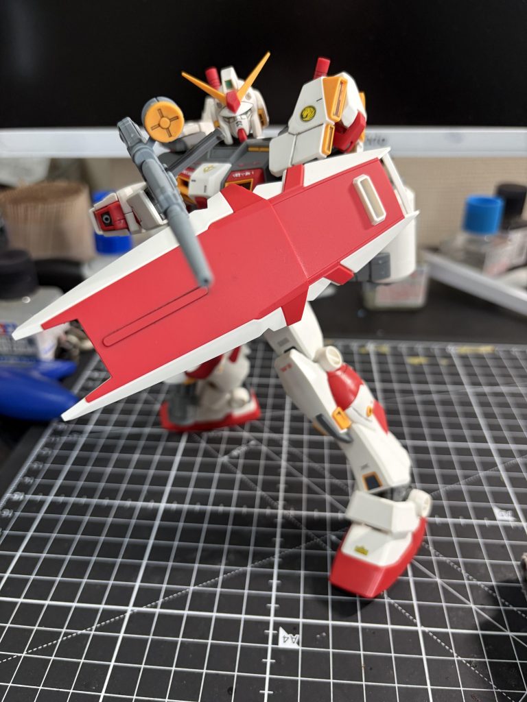 ガトリング装備が重すぎて前のめりにしないと後ろにそってしまうのでポージングはそこまで😭