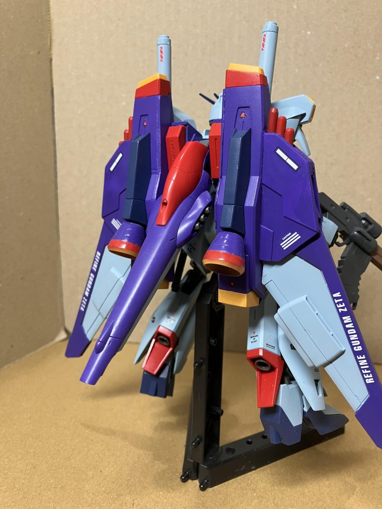 ミサイルはプラ棒を適当に繋げています。