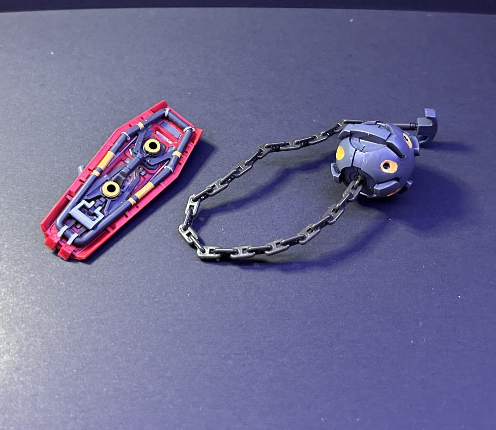 赤いガンダム–3枚目/制作者：ペーぺーモデラー