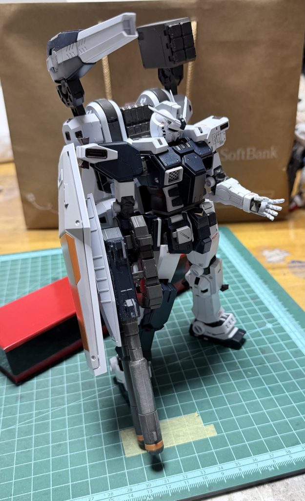 リペイント前です。赤色部分が暗すぎてリペイントすることを決定しました。