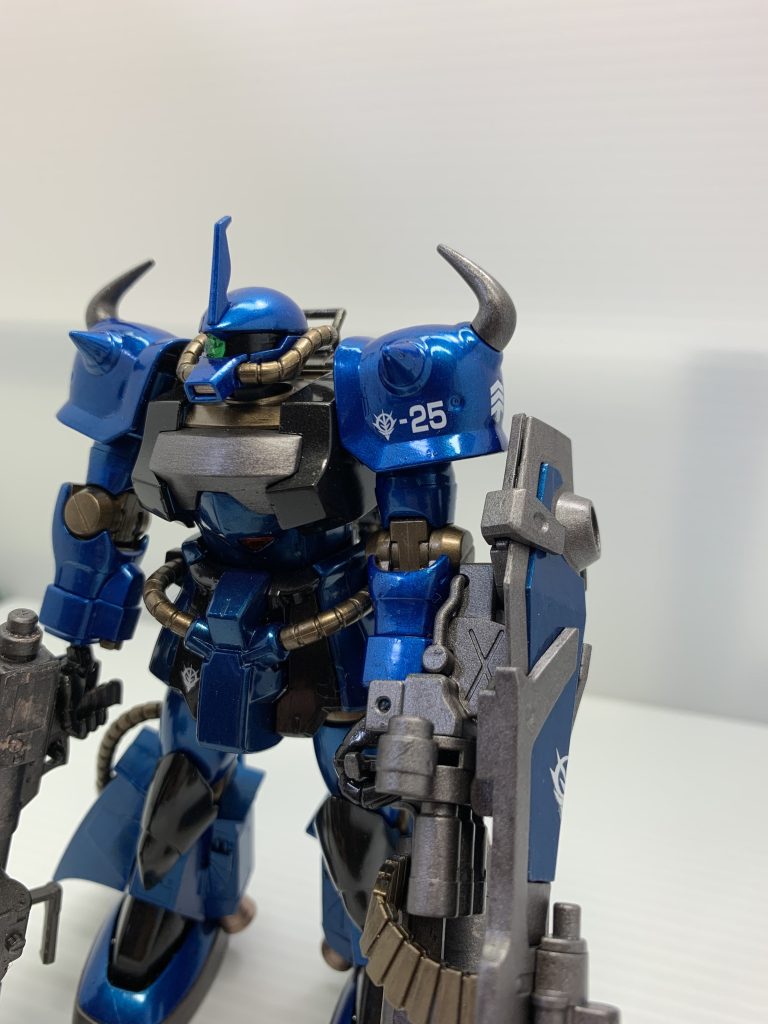 高機動型グフ