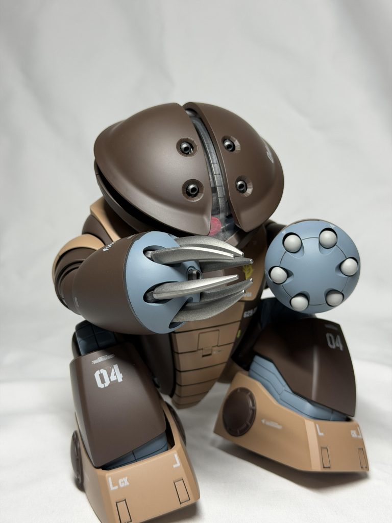 塗装ハゲが怖いので中途半端な体育座り