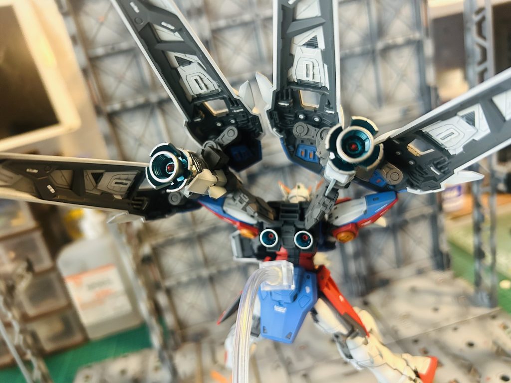 ウイングバーニア!今回の目玉ギミックですね!