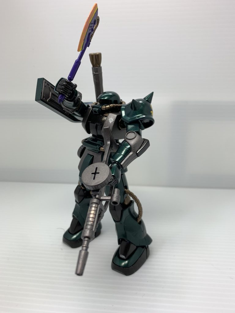 コズン少尉が搭乗。ラル大尉と同様で地球に降下せず、ア・バオア・クー突撃機動中隊・第25小隊に所属。って設定です。