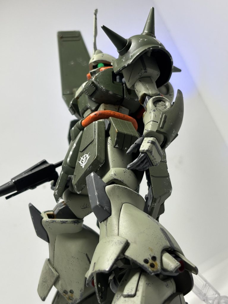 この角度好き　モノアイを動かせるようにするだけで満足感アップしますね