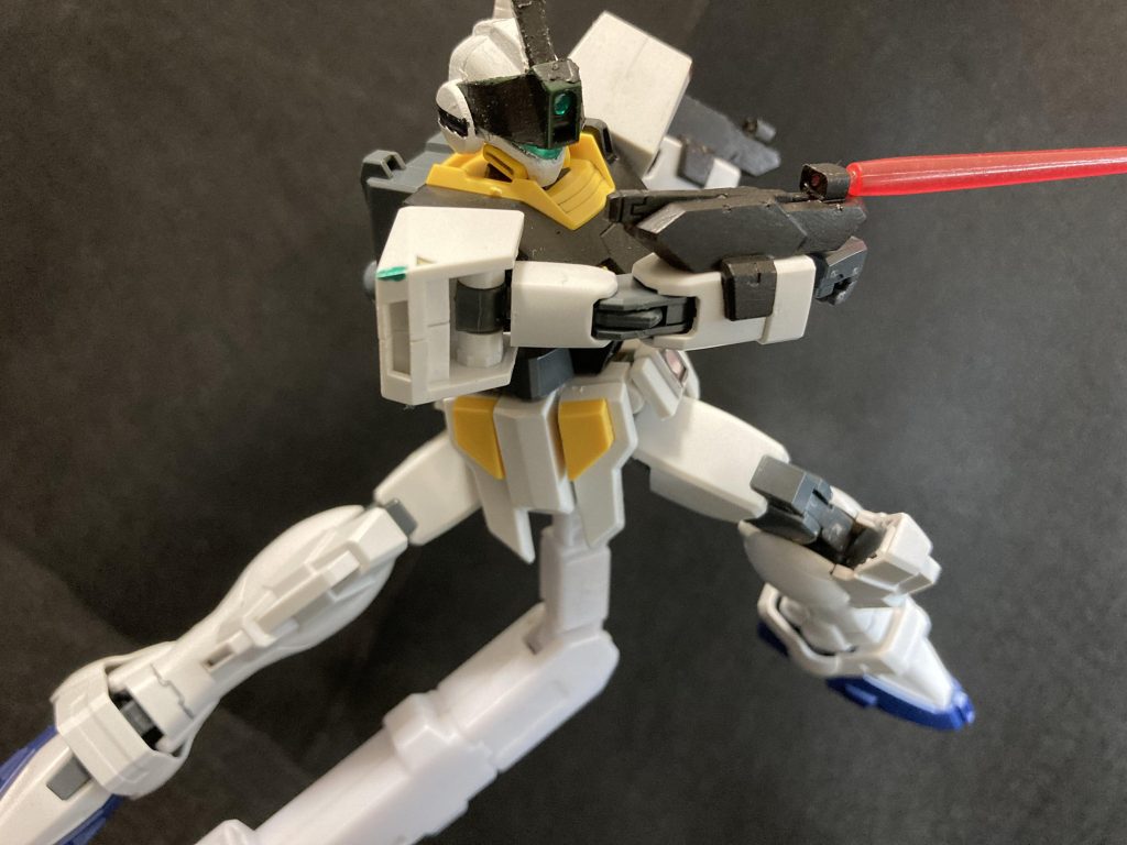 腕部ビームサーベル!