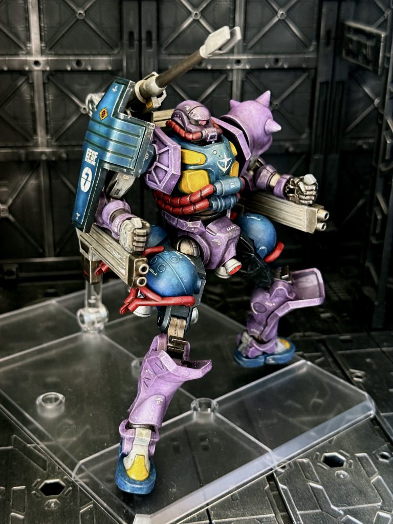 キリマンジャロに出てきたあのザクキャノンのけばい配色が好きで、ジークアクス世界線でも連邦が勝利してティターンズが運用する設定を妄想して作成しました。