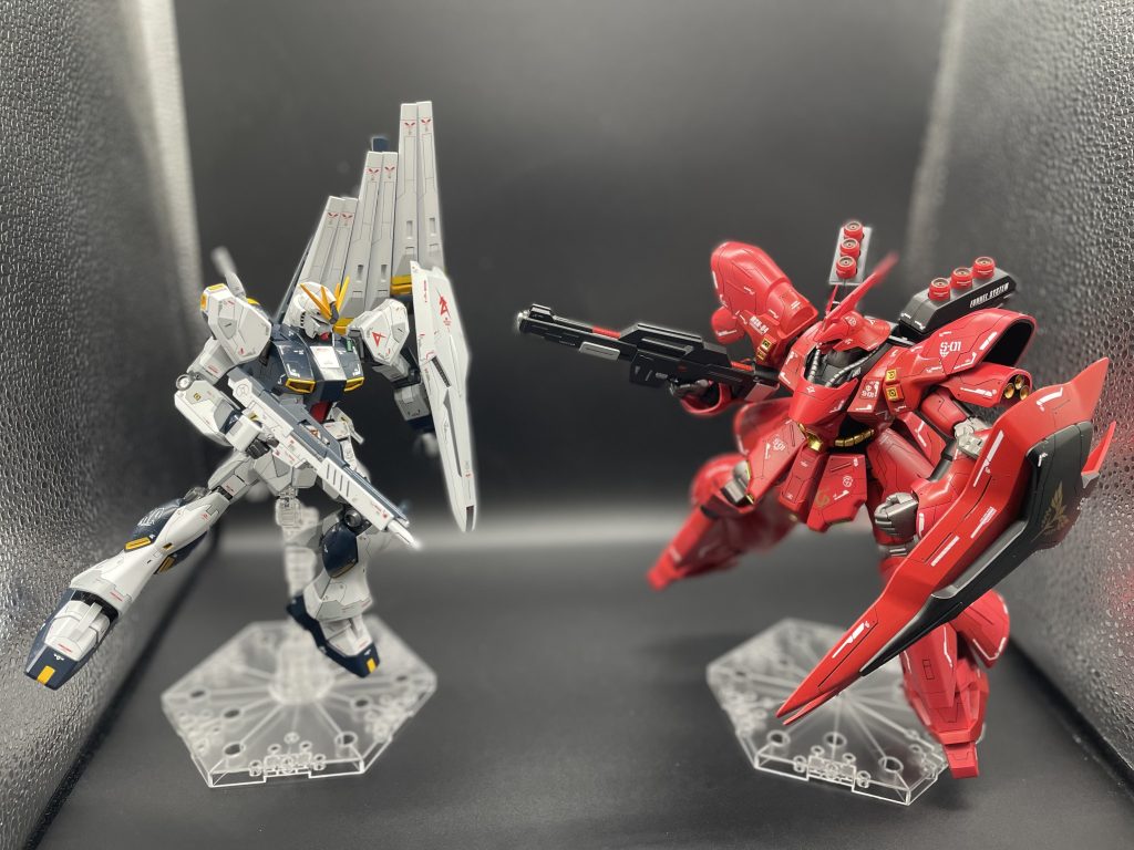 前回のサザビーと次回、HGヤクトドーガorギラドーガ見てくださいっ!(シャクティ)