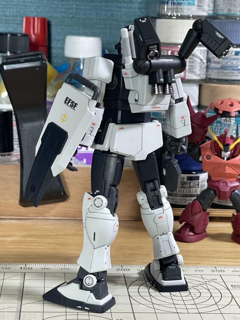 色味は以前作ったヴァースキ機と合わせたつもりでしたが、ブラック部分が黒過ぎたし、赤味が足りませんでしたね。