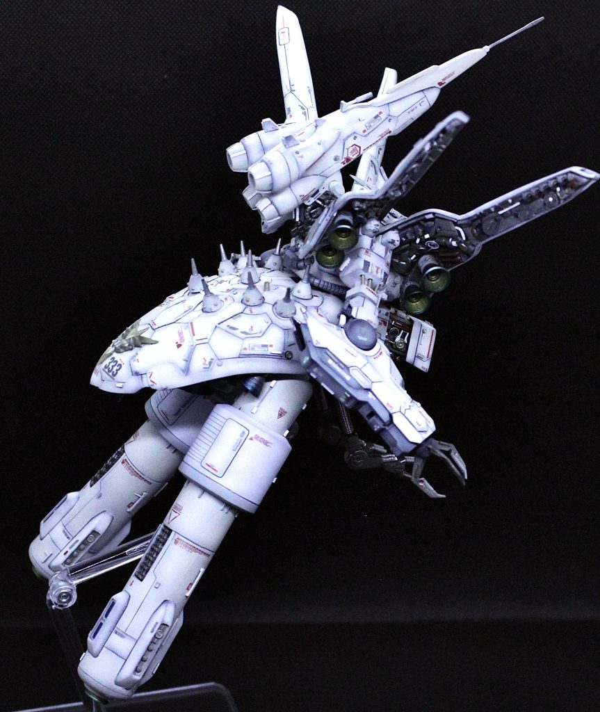 カラーリングはかなりこだわりました。とにかくスターウォーズ風のシンプルカラーで薄く仕上げました🙇ほぼ白なんですが、とりあえずベージュです。