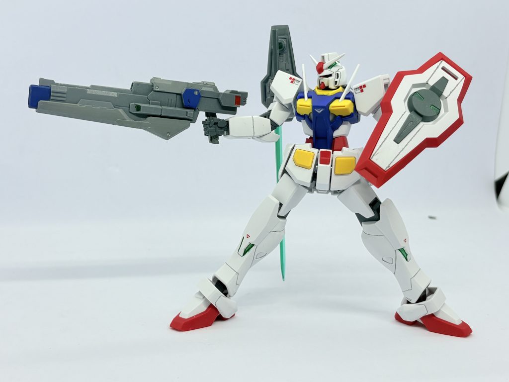 ライフル「ネビュラ」。大きめだが片手でも取り回しやすい様にしてある。HJフォトンアークライフルから。