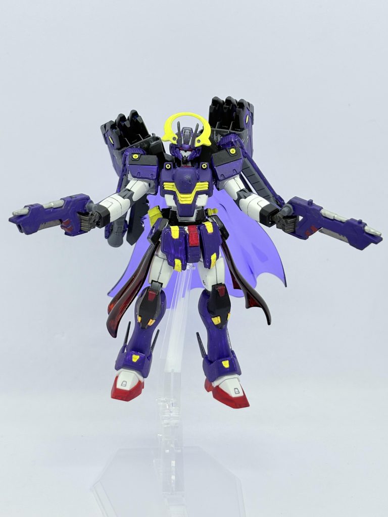 二丁銃剣「ヴィオラ」。BB戦士ヴェルデバスターの銃を小改造。イタリア語で緑のヴェルデにちなんでこちらはヴィオラ(紫)。