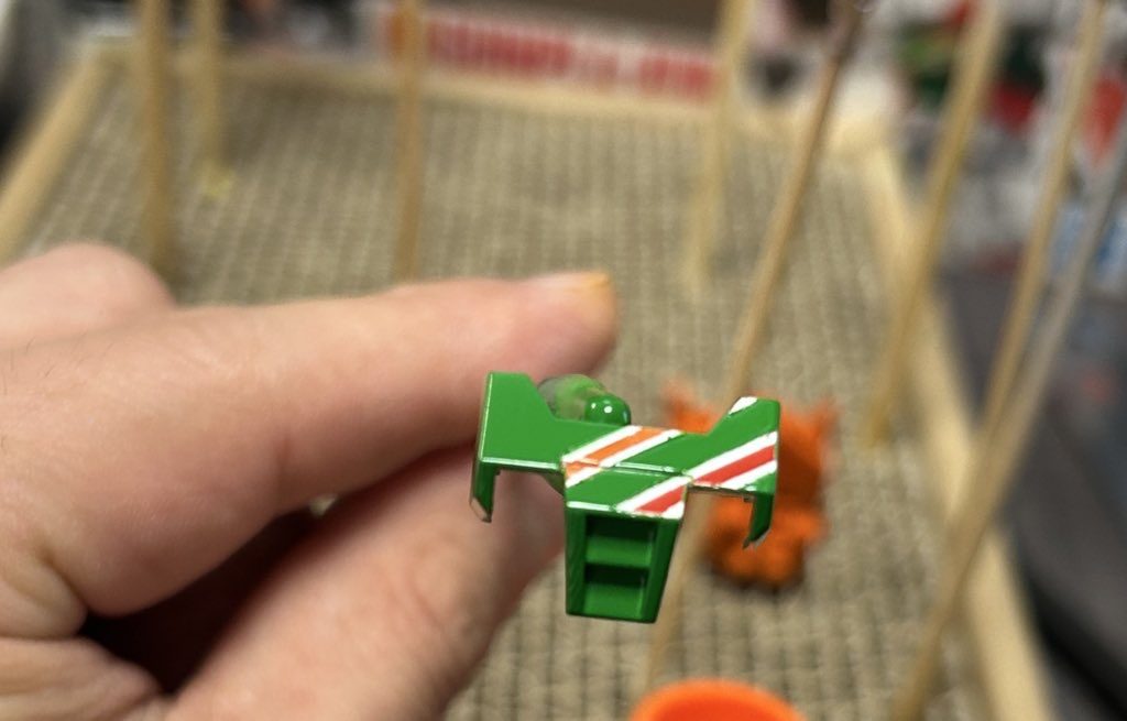 ガンプラくん ボブルヘッド(セブンイレブンカラー)–8枚目/制作者:副店長