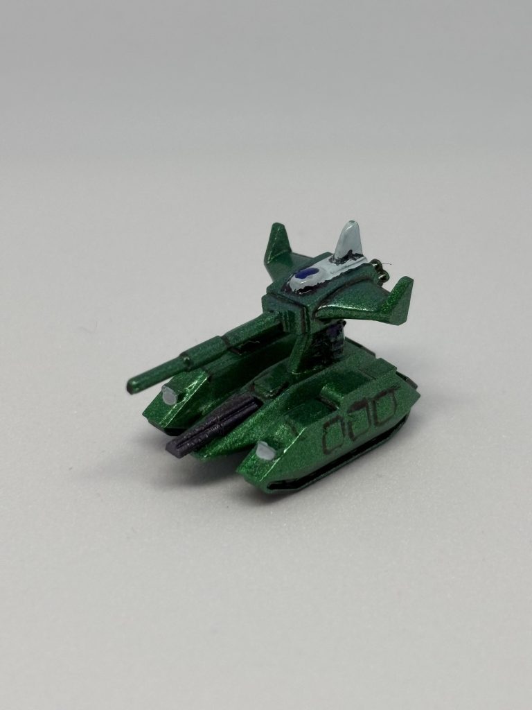 細かい部分はガンマカ塗装です。