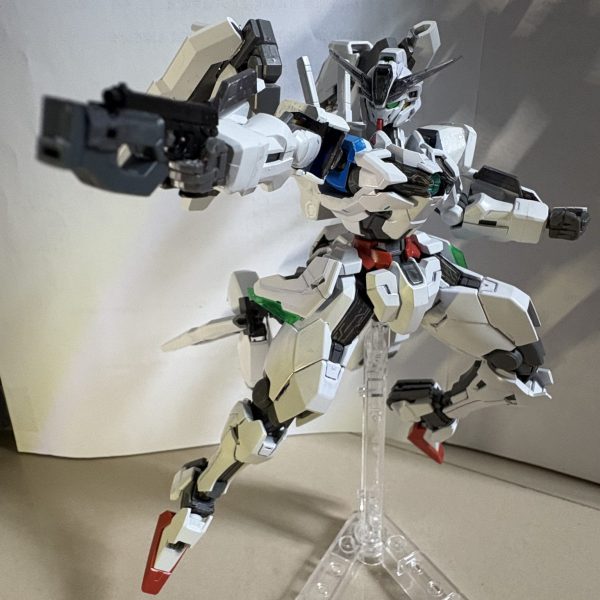 ガンダムイリス (Gundam Iris)