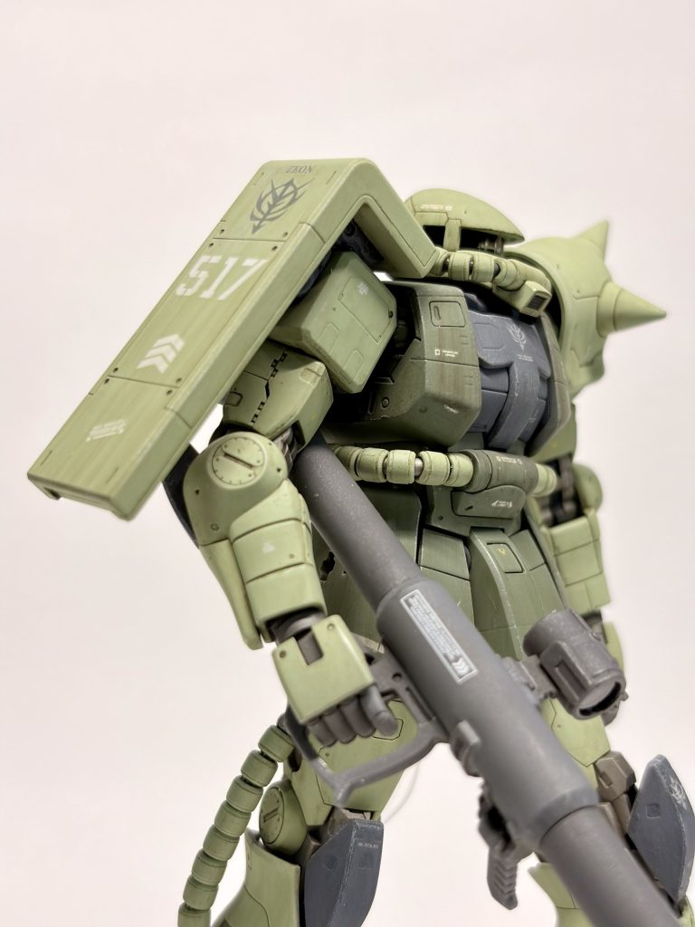 こちらは右前から。