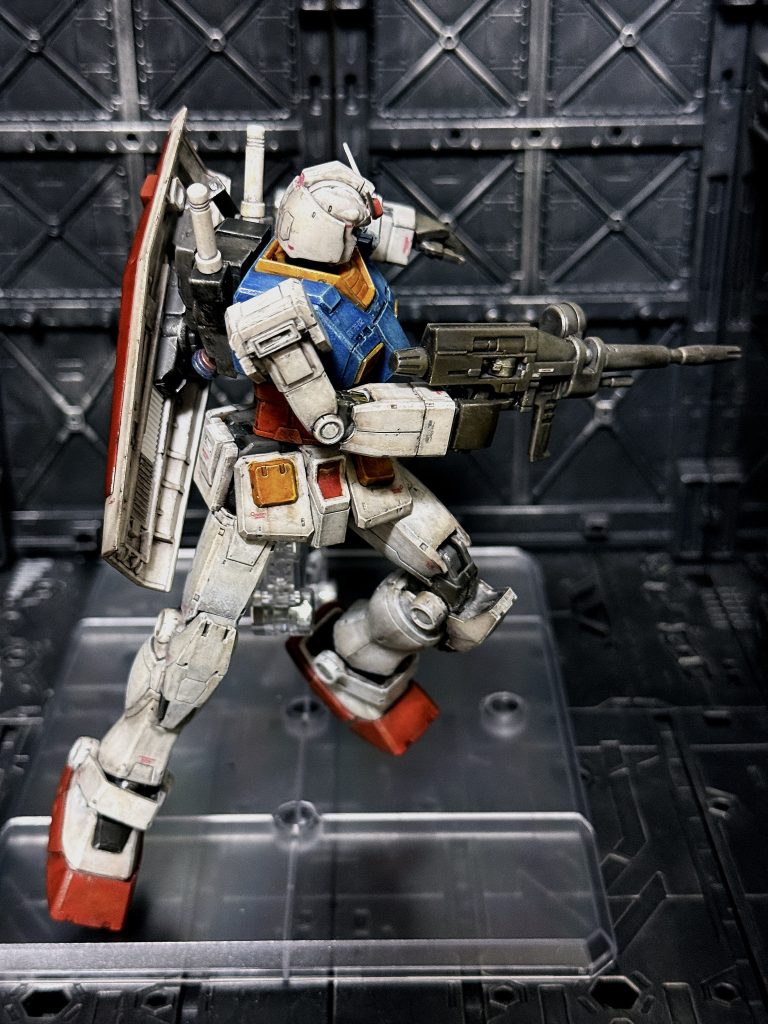 可動域広いのでポージングが無限大。