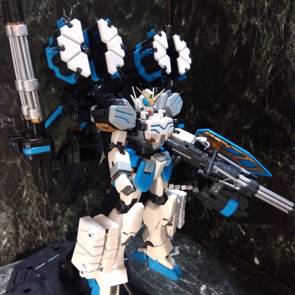 ヘビーアームズ　完成　(ウイング祭りデス！)