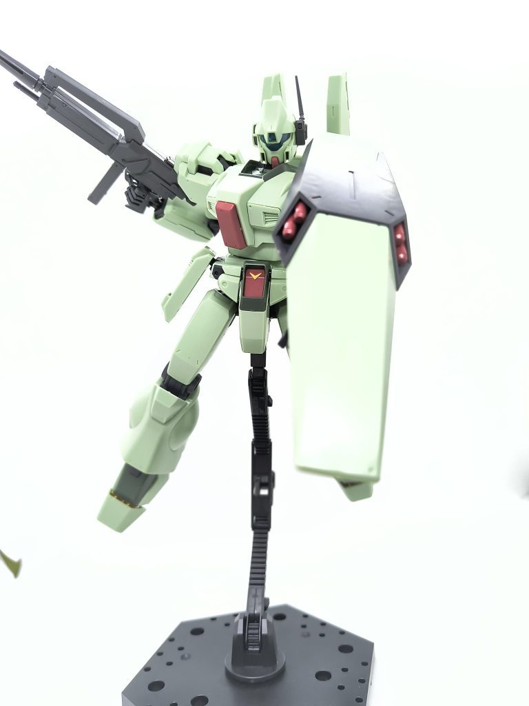 シールド内蔵ミサイルランチャーっていいよね