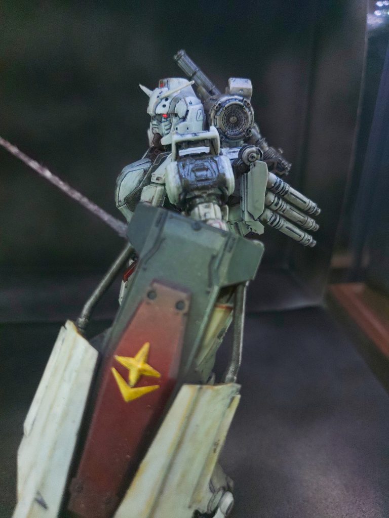 それは、ガンダム–3枚目/制作者：たっつん