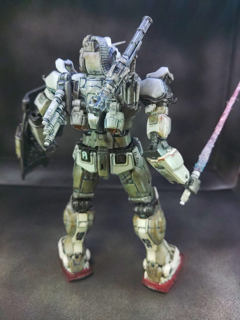 それは、ガンダム–4枚目/制作者：たっつん