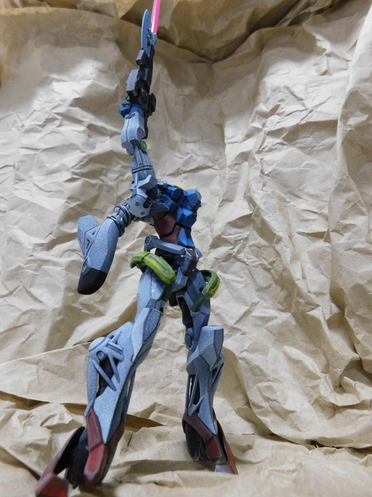 初投稿–5枚目/制作者：Geeκaxe