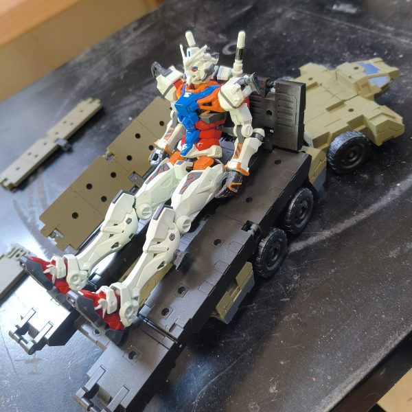 ジークアクス第2話白いガンダム