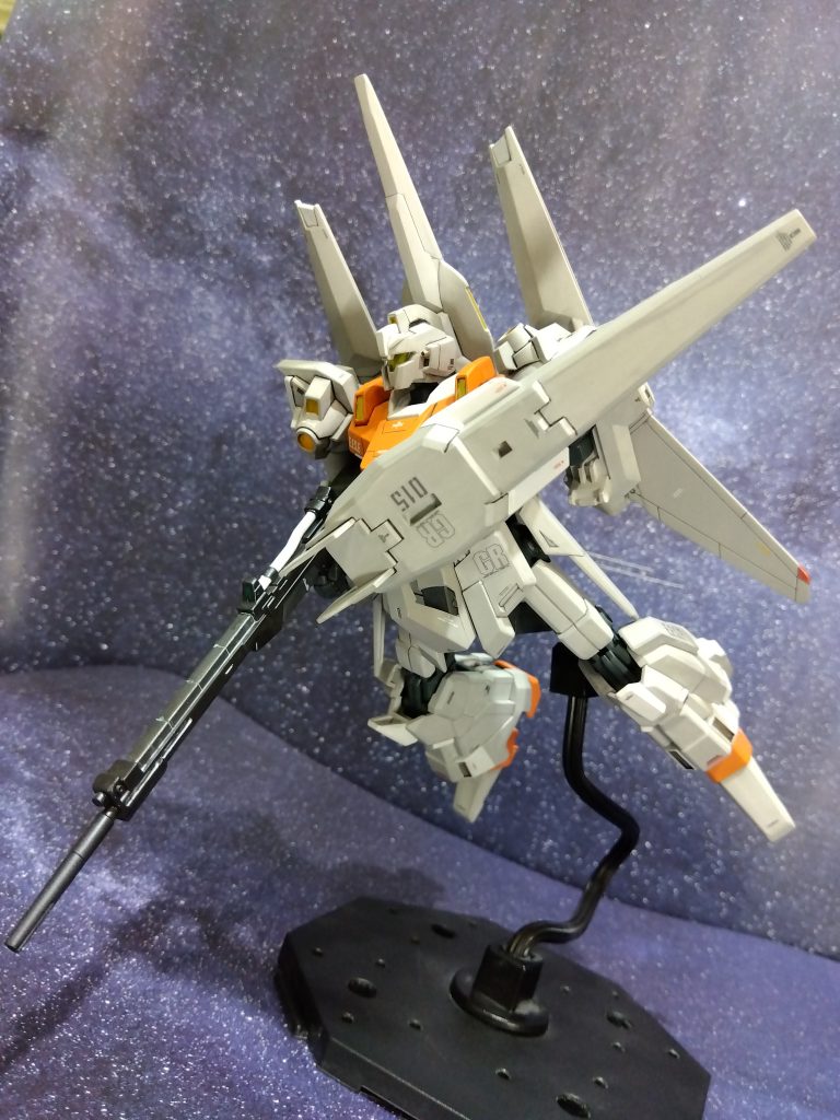 10/15に完成したので、機体ナンバーは「015」で。