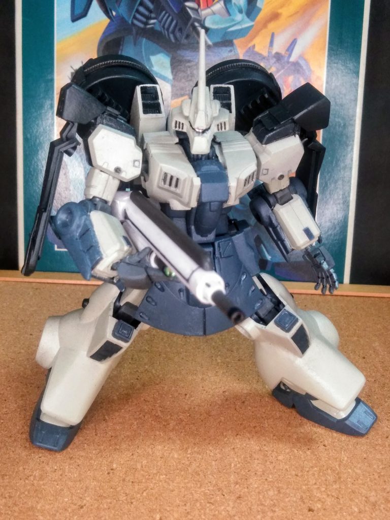 長い講釈文で申し訳ありません 🙇『 チャイカ』って❓🙄と！なる方もイラッシャルと考えます 😊この機体の正体は『近藤和久先生』の手掛ける『漫画版 機動戦士 Ζ ガンダム』に登場するオリジナルMSです 🤗 🆙　月刊誌『コミックボンボン』で連載された『近藤和久』の漫画『機動戦士 Ζ ガンダム』に登場（型式番号：MS-110）。『アクシズの量産機』であり、デザインは『ディジェ』のものを多少変更したもの。武器は『ガザシリーズ同様のナックルバスター』※デザイン画は4枚目のShotを参照