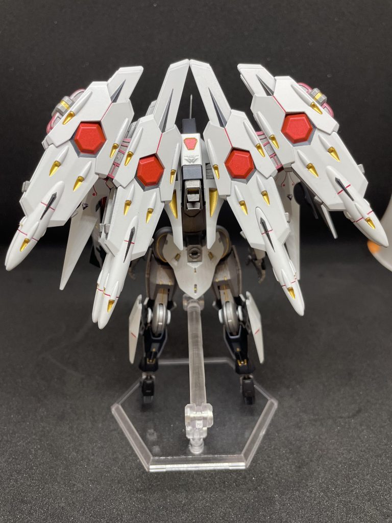 背面カルラのバックパックの塗り分けは数も多く大変でした。