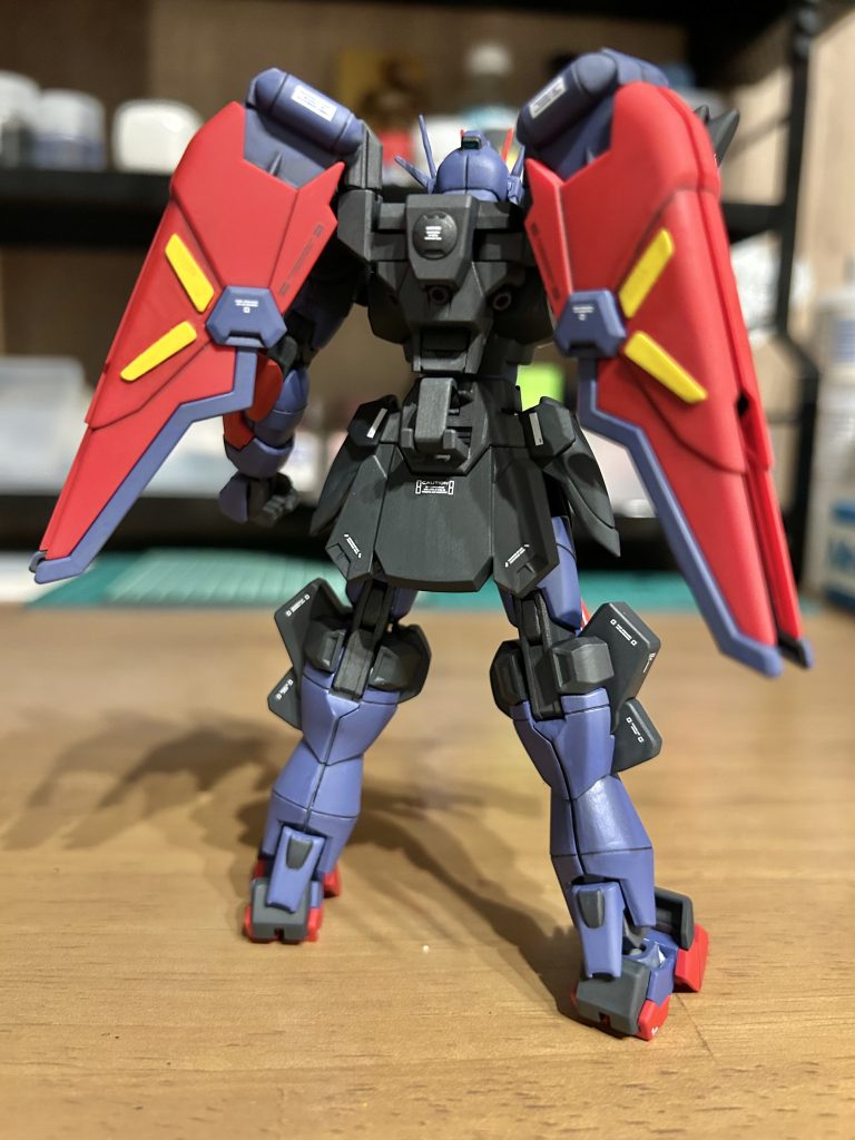 神バーニングガンダム–4枚目/制作者：ユウカジマ