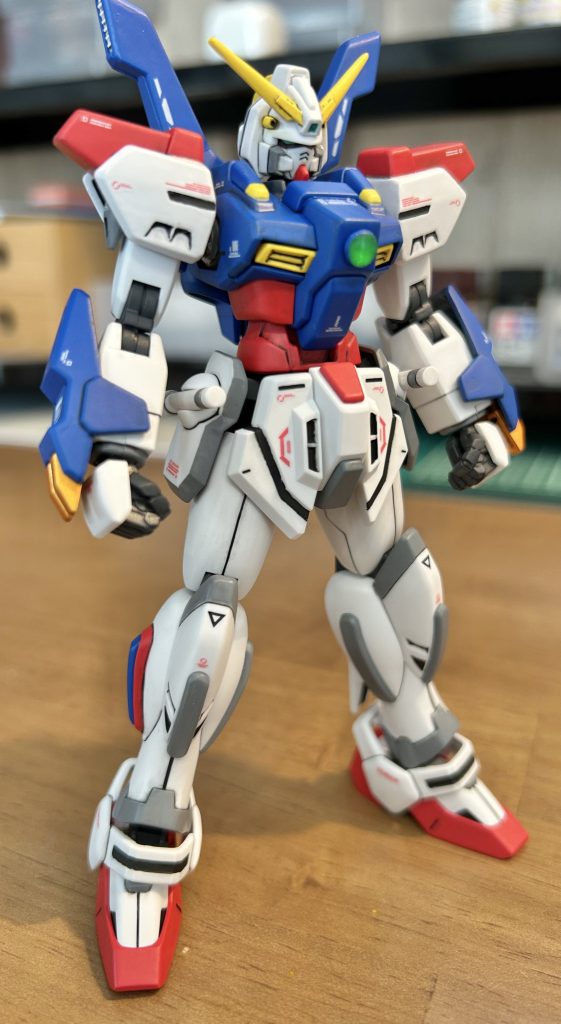 改修ポイント胸にクリアパーツを追加セイラマスオ氏のデカール初使用RG風に各所グレーで塗り分け