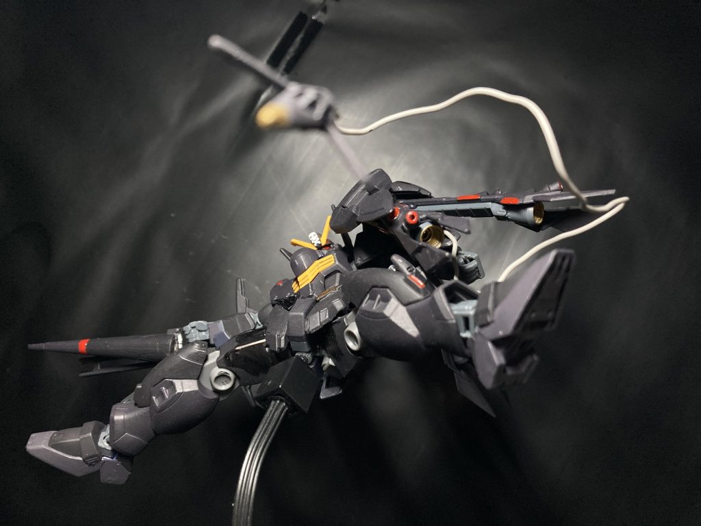 アンカーで移動する本機ですが、実際アンカーなしで普通に戦うとまじで弱いですあと紐切られたら終わりなのです