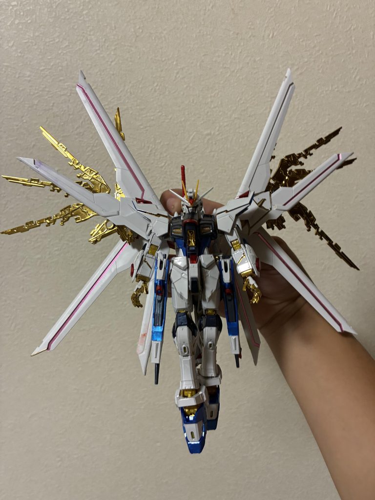 マイティーストライクフリーダムガンダム　RG–4枚目/制作者：えいた🔰