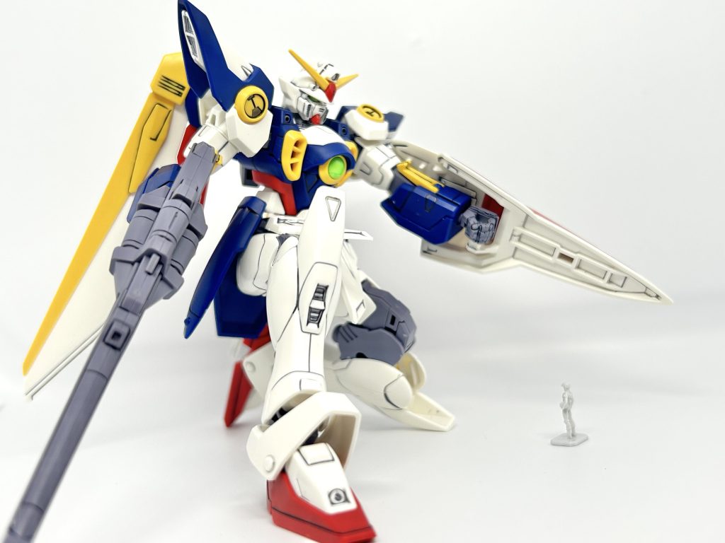 作品名：<p>EGウイングガンダム完成！ まあ、なんちゃっては変形できるね</p>
