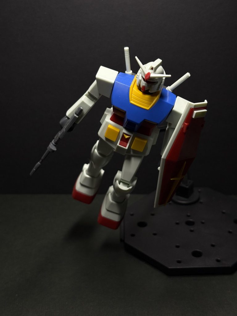 ベストメカ ガンダム Revival Ver. 素組–3枚目/制作者：真夜中模型堂