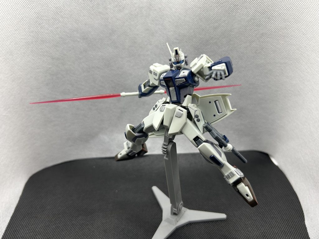 アクションポーズサーベルエフェクトは短めの方使いました。なんかこっちの方がSB-13より相性良かったので。