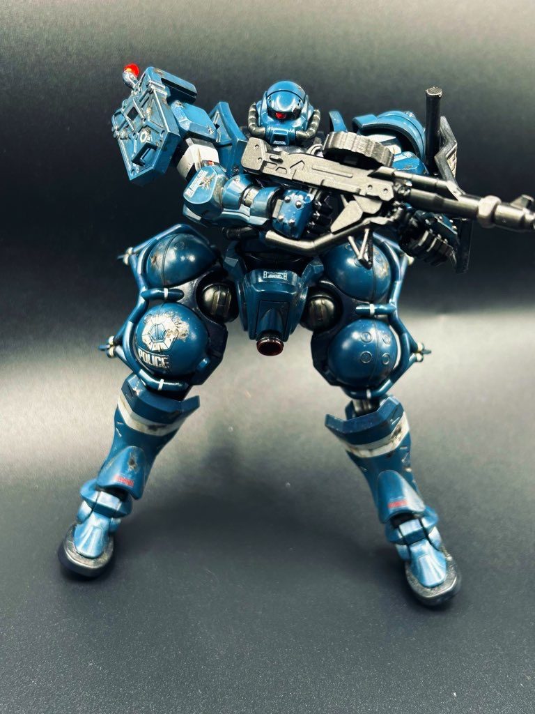 軍警ザク ダメージ加工＋電飾