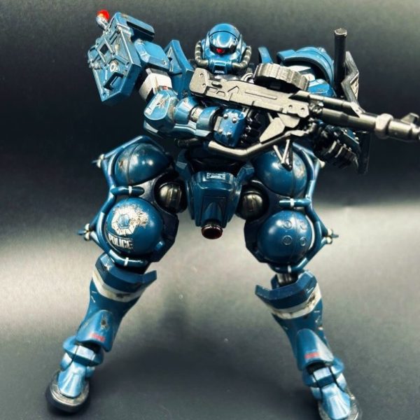 軍警ザク ダメージ加工＋電飾