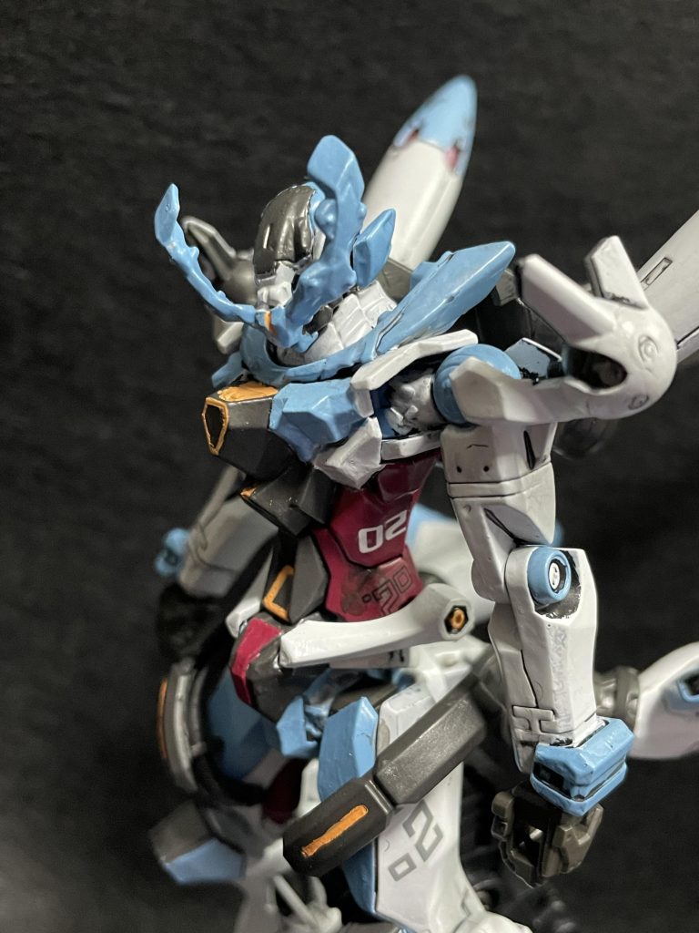 当初のヘッド。でも、どうせならもっと近づけたくなりました。