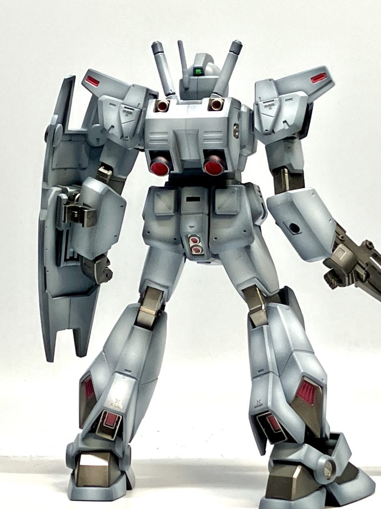 グラデーション塗装です！HGのアレックスはディテールが細かく塗り甲斐がありました！