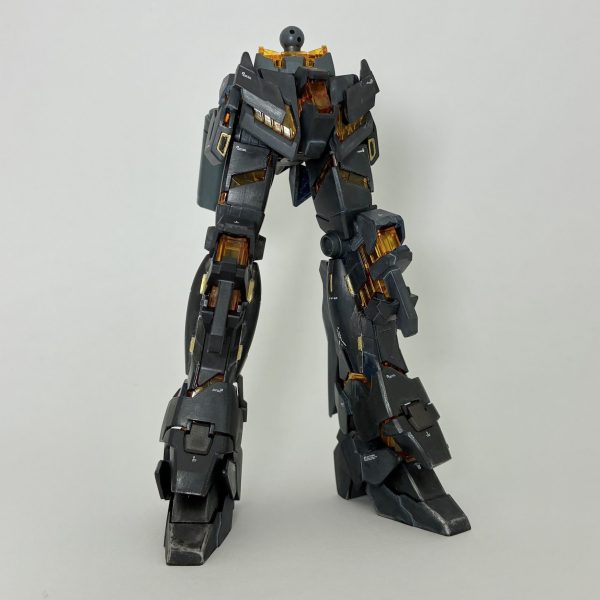 1/144 RX-0[N]ユニコーンガンダム2号機バンシィ・ノルン腰部まで完成