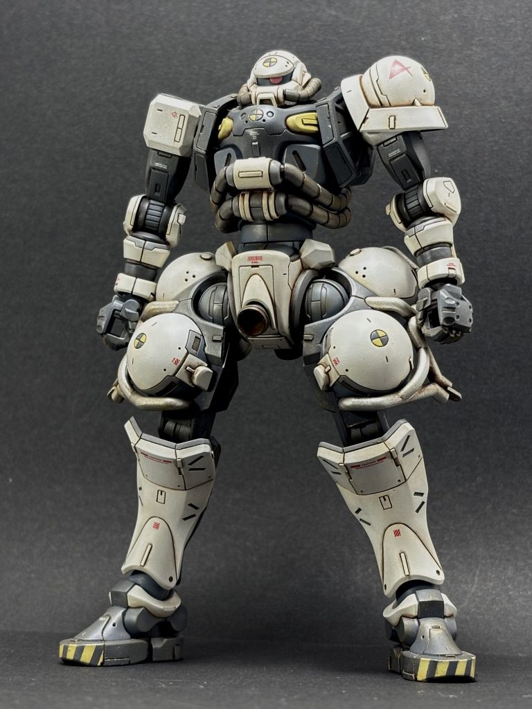 赤いガンダムがいるなら白いザクがいたっていい! ということで 今回のコンセプトは